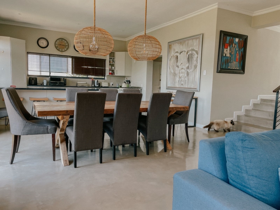 To Let 3 Bedroom Property for Rent in Oranjezicht Western Cape